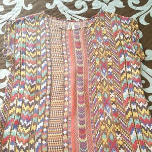 SOLD in bundle!!!  Tribal shirt