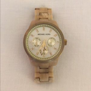 Michael Kors Ivory/Gold Watch
