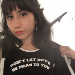 Meet your Posher, Caroline