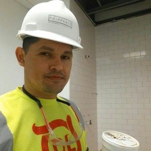 Meet your Posher, Rojas