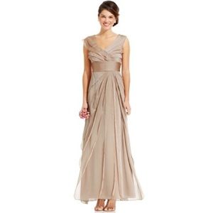 New without tags Adrianna Papell dress.