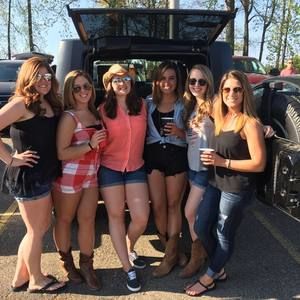 Meet your Posher, Amy