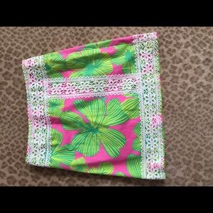 Lilly Pulitzer skirt