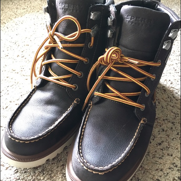 Sperry leather boot for men