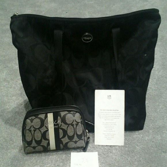 Coach Set - Picture 4 of 4