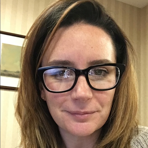 Meet your Posher, Gina - Picture 1 of 1