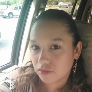 Meet your Posher, Nely