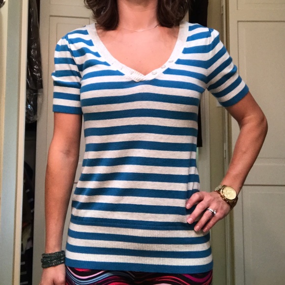 Gap blue/ grey lightweight sweater shirt