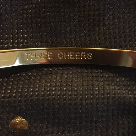 NWT Kate Spade "Three Cheers" bangle bracelet!! - Picture 3 of 4