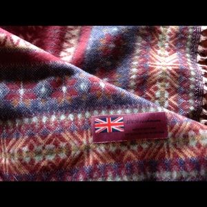 Scottish cashmere reversible scarf / muffler