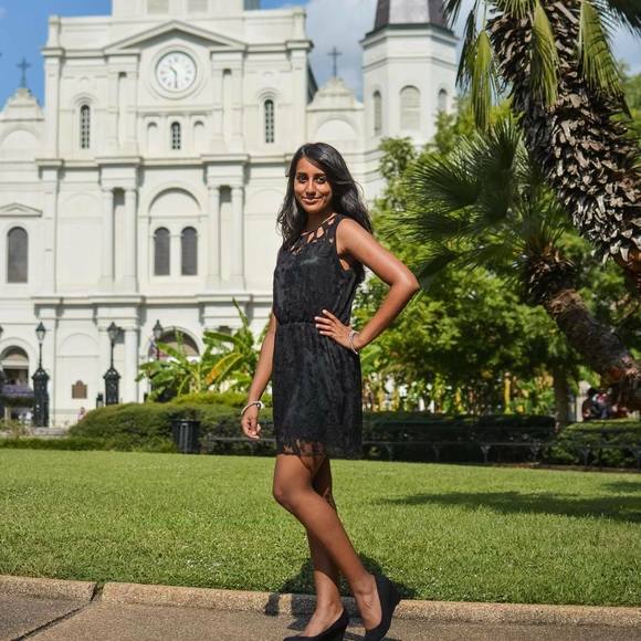 Meet your Posher, Deepika