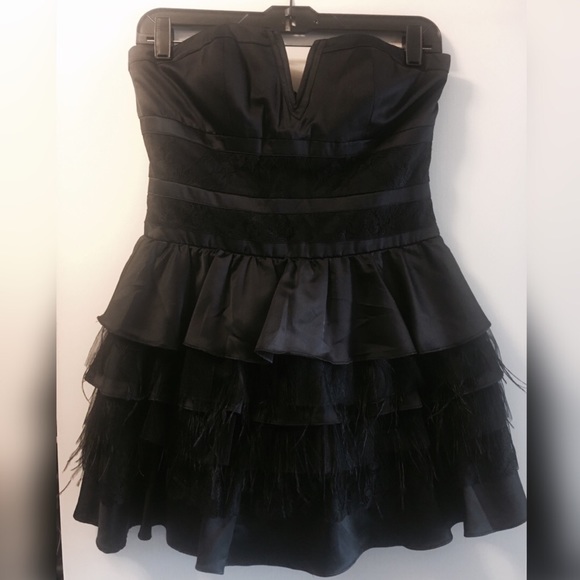 Ruffles & Feathers Cocktail Dress - Picture 7 of 7