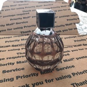 Jimmy Choo Women Eau De Parfum. 2oz