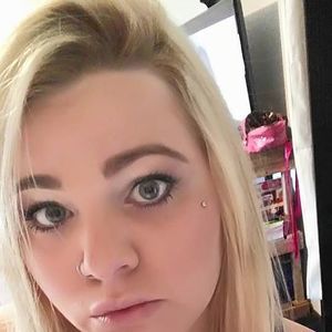 Meet your Posher, Lexi