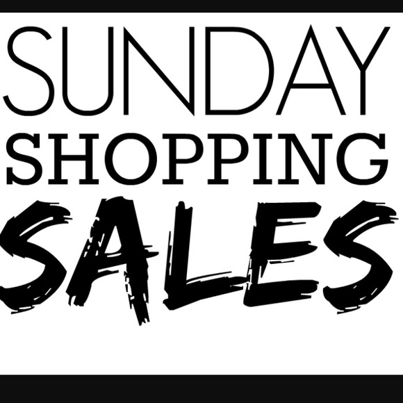 Sunday's are meant for Shopping!🛍🎉🎁