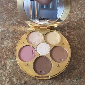 Tarte Contouring Pallet