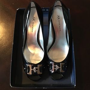 Peep Toe pumps by Anne Klein