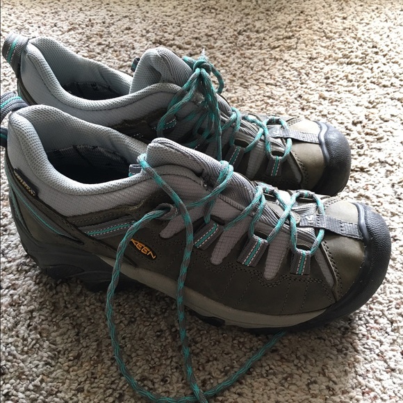 Keen Women hiking/ trekking shoes