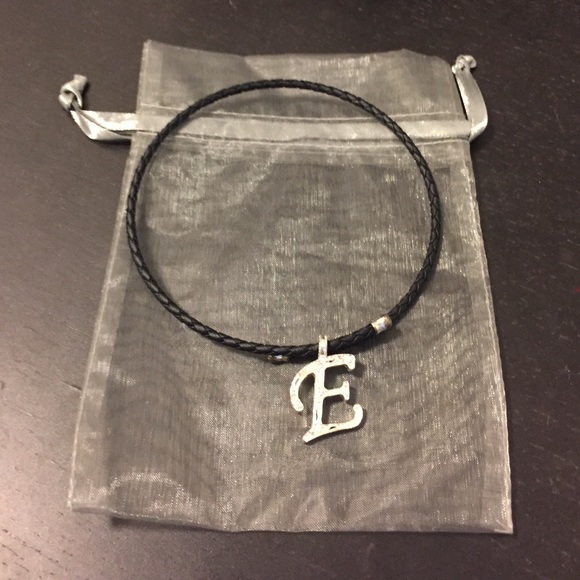 E choker necklace