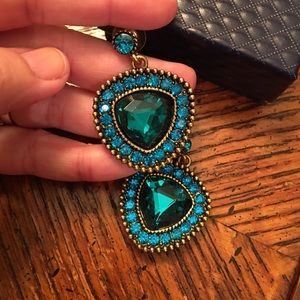 Elegant evening sparkle earrings