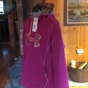 Under Armour Ladies Sweatshirt