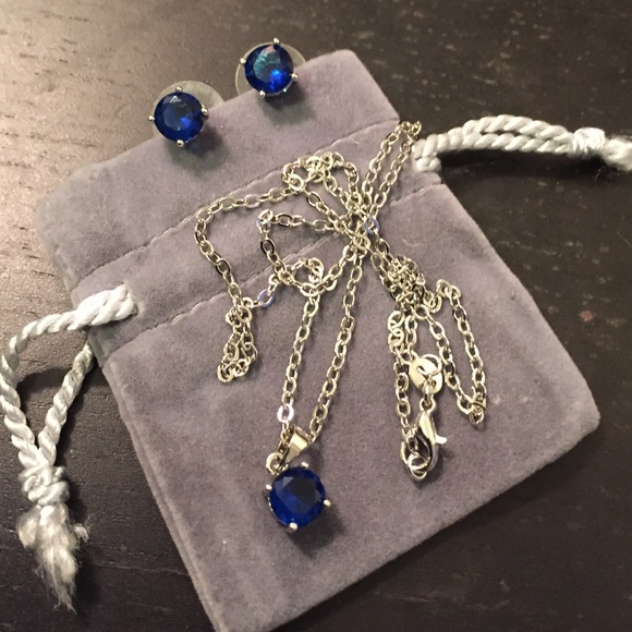 Jewelry - Effy earring and necklace set