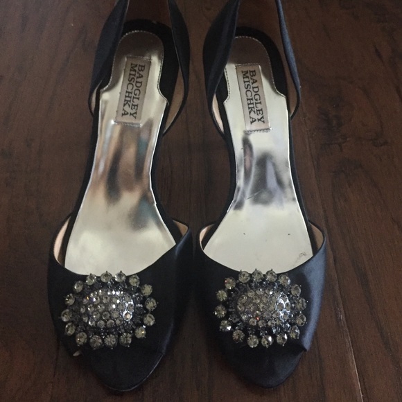 Badgley Mischka Heels - Picture 2 of 4