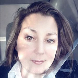 Meet your Posher, Carla