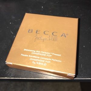 Jaclyn Hill BECCA Champagne Pop