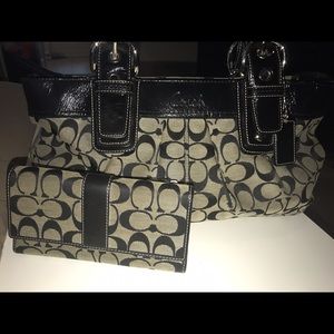 Old Faithful COACH purse