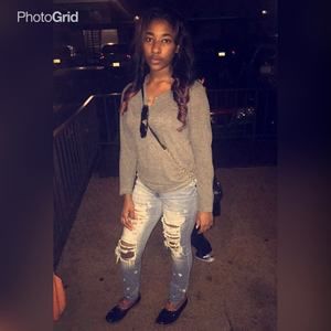 Meet your Posher, Joeisha