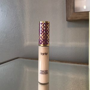 Tarte shape tape concealer in shade light