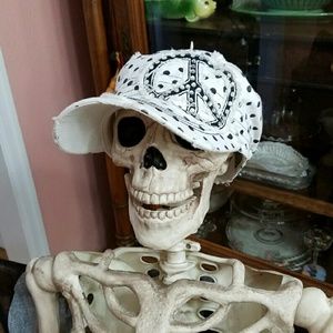 Peace sign bling ballcap