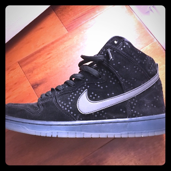 Nike Dunk Sneakers