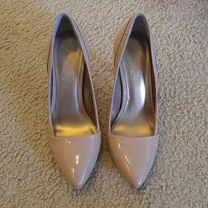 Jessica Simpson Nude Pumps
