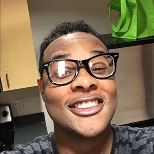 Meet your Posher, Maceo