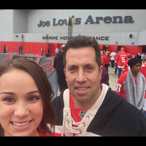 Meet your Posher, Rachel - Picture 1 of 1