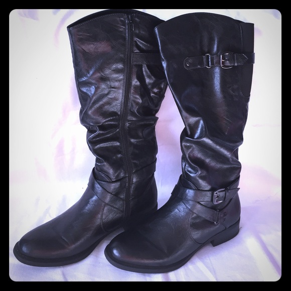 Slouchy Knee High Boots Size 9.5