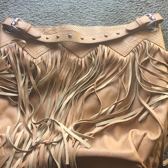 Fringe handbag