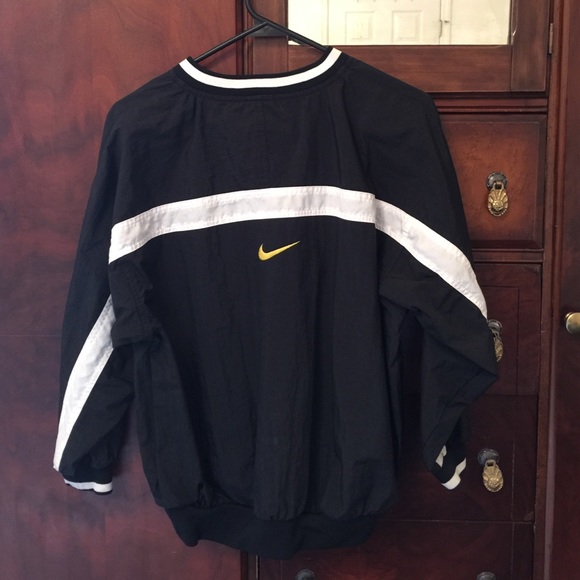 Boys Nike pullover - Picture 2 of 2