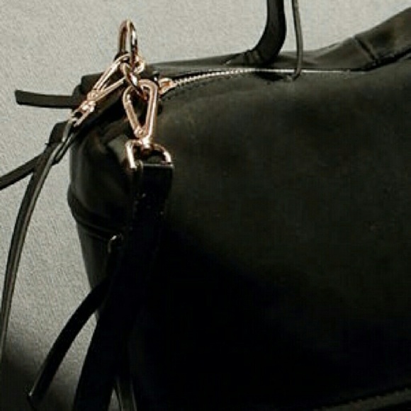 Vegan Leather & Suede Carry-all Bag - Picture 3 of 4