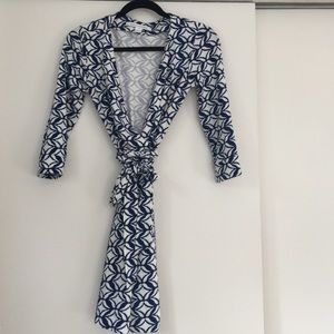 Diane Von Furstenberg 3/4 length wrap dress