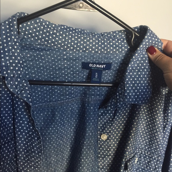 XL old denim polka dot button up