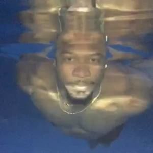 Meet your Posher, Javon