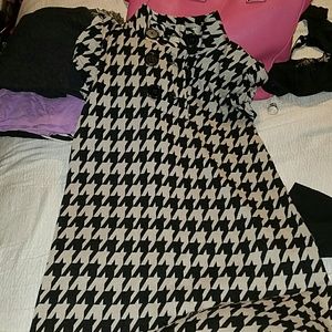 Houndstooth patterned dress