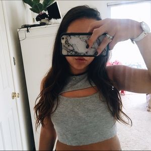 CUTE GRAY CROP TOP