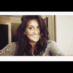 Meet your Posher, Lindsey