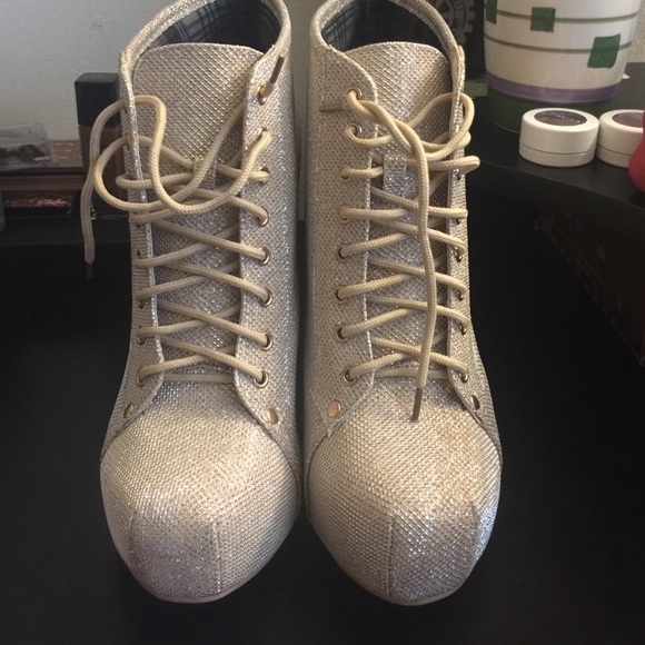 Platform sparkly Booties - Picture 2 of 3