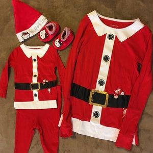 🎄18 months old & Womens Sm top Christmas Bundle!
