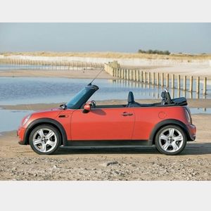 Meet your Posher, Lilia